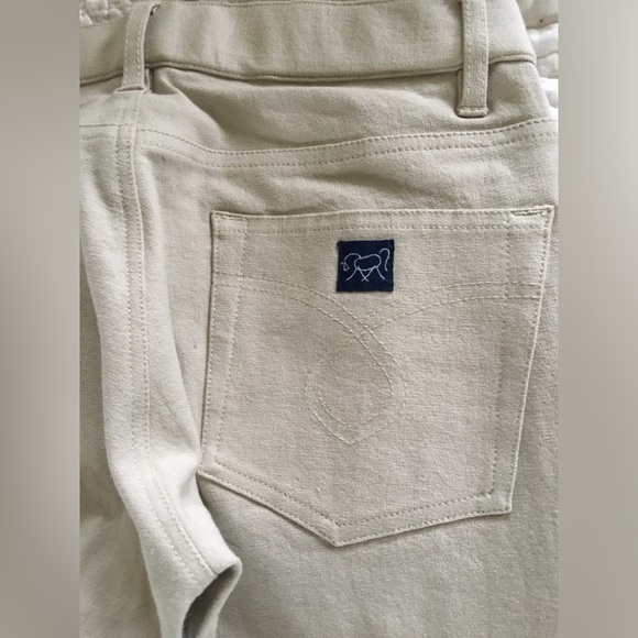 Tuk Tuk Riding Jeans - Picture 6 of 7